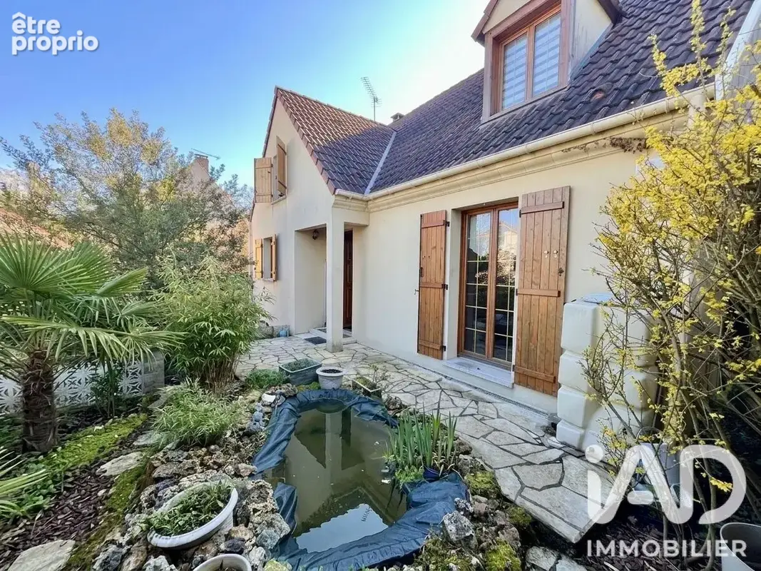 Photo 1 - Maison à COMBS-LA-VILLE