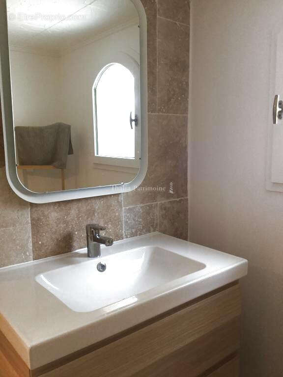 Propriete saint emilion. 380 m2 de surface habitable et 2800 m2 de terrain avec piscine - photo 27