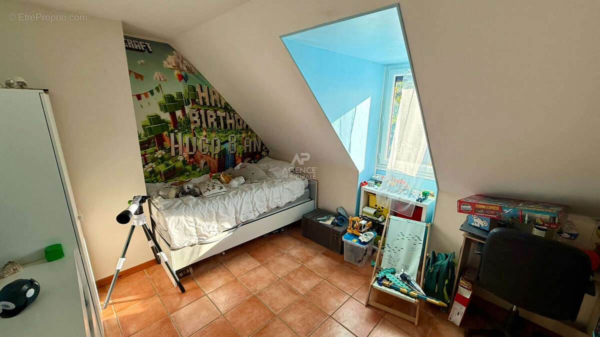 Maison Vaureal 8 pièce(s) 126 m2 - photo 9