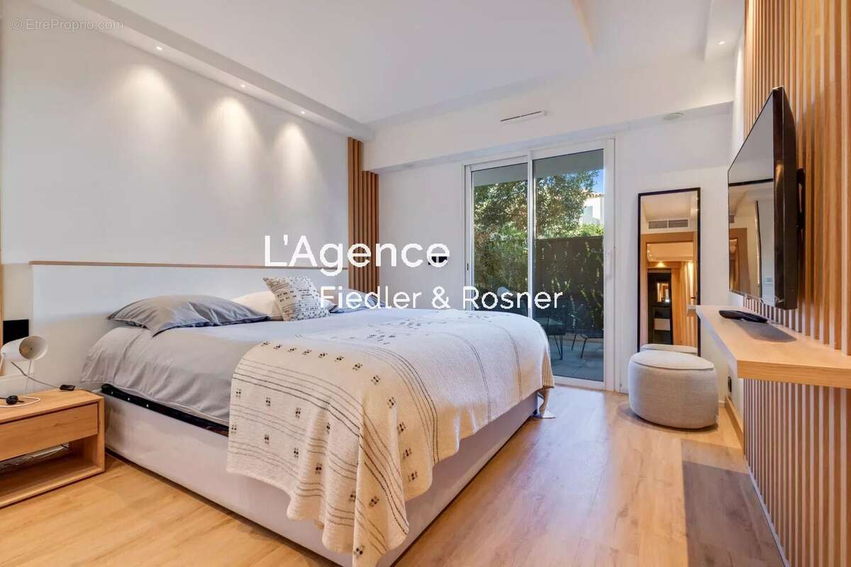 Appartement à SAINT-TROPEZ