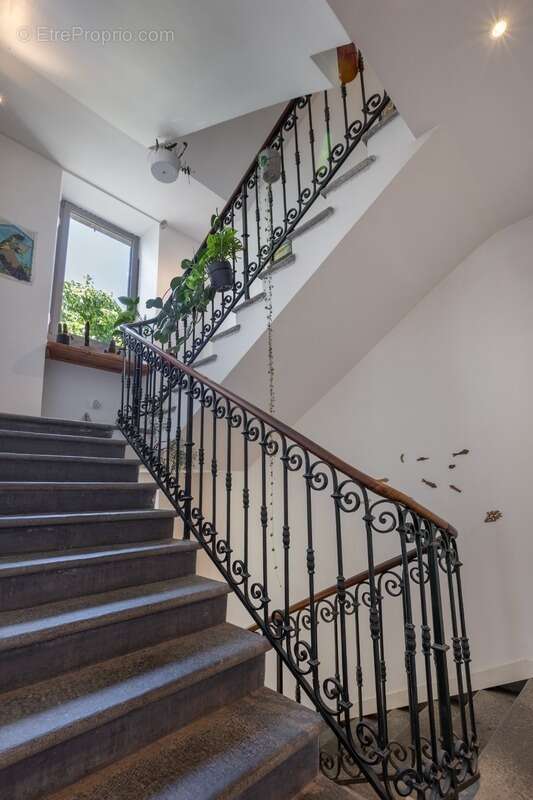 Maison à BASSENS