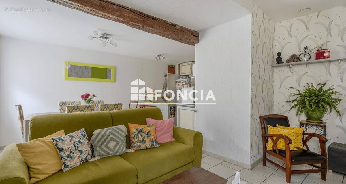 Maison à SAINT-GEORGES-DU-ROSAY