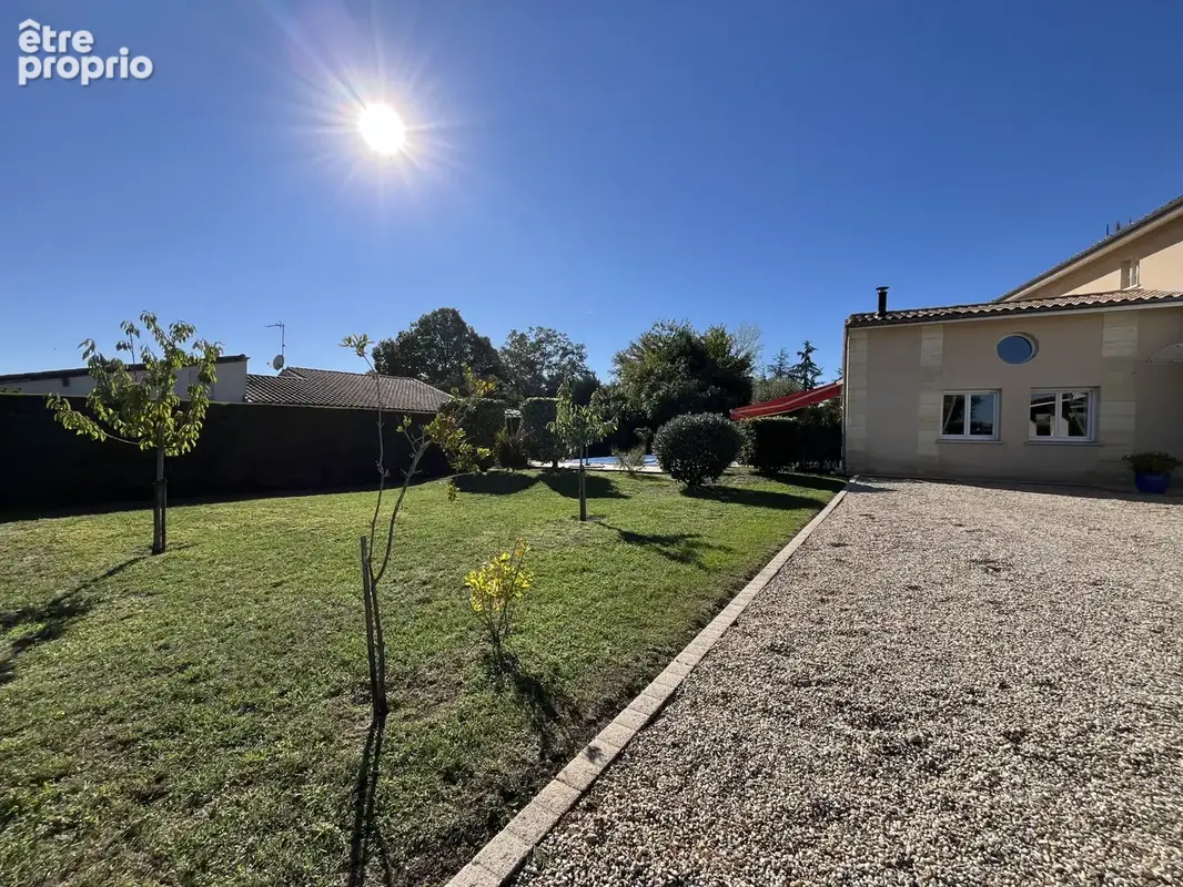 Maison de 130 m2 sur 1018m2 de parcelle avec piscine - photo 14