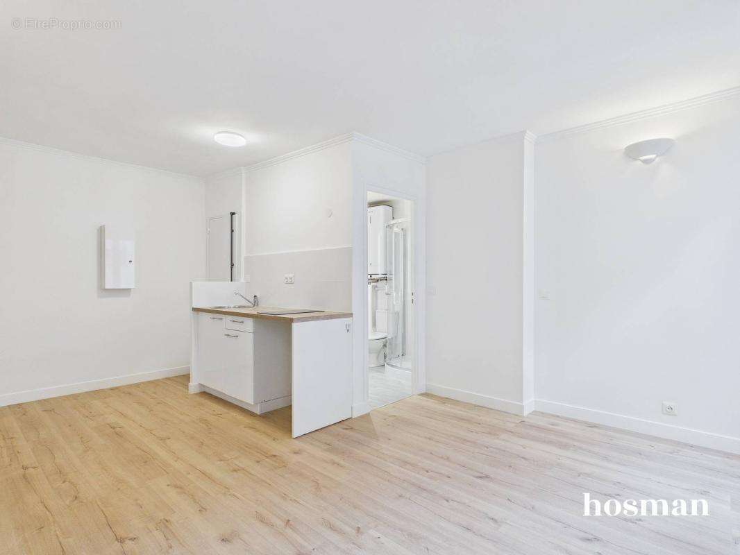Appartement à PARIS-18E