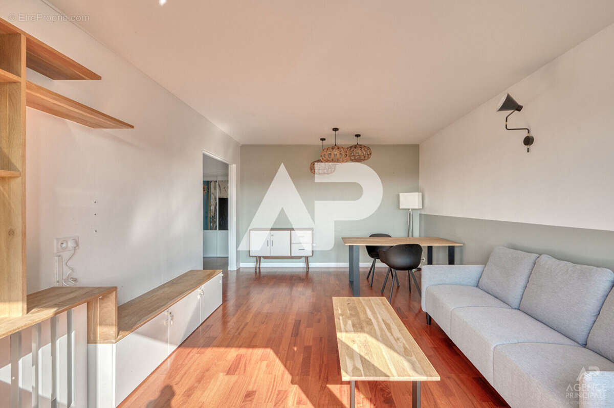 Appartement à RUEIL-MALMAISON