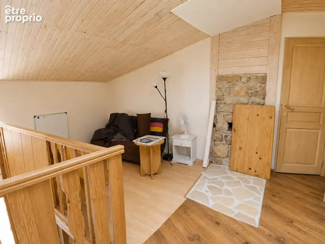 Maison de village d’environ 101 m2, pleine de charme et de caractère, au cœur de Pignans - photo 6