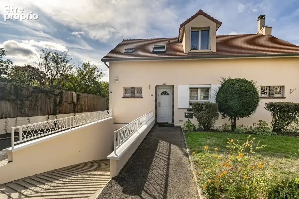 Viroflay rive droite - jolie maison au calme - photo 10
