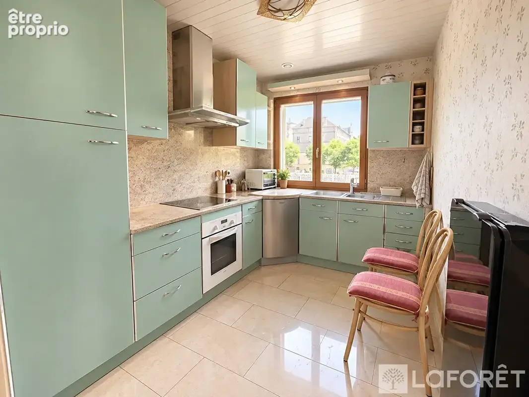 Maison Neussargues Moissac 5 pièce(s) 92m² - photo 4