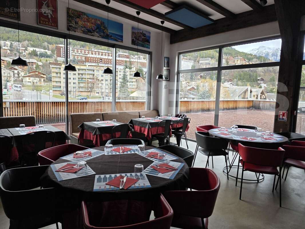 20251121_110355 - Commerce à BRIANCON