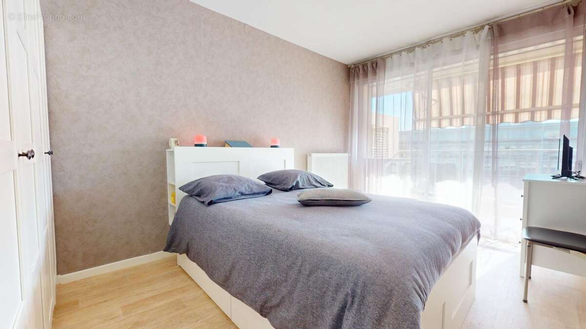 Appartement à LYON-5E