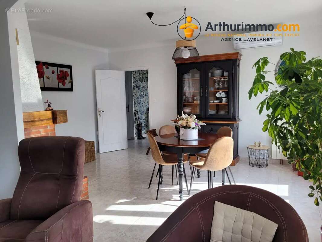 Maison à LAROQUE-D'OLMES