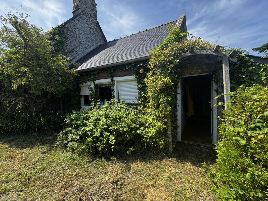 Maison à ROSCANVEL