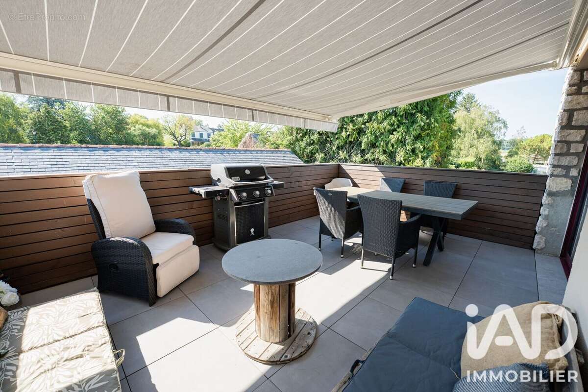 Maison 155 m² à Souzay-Champigny  - photo 3