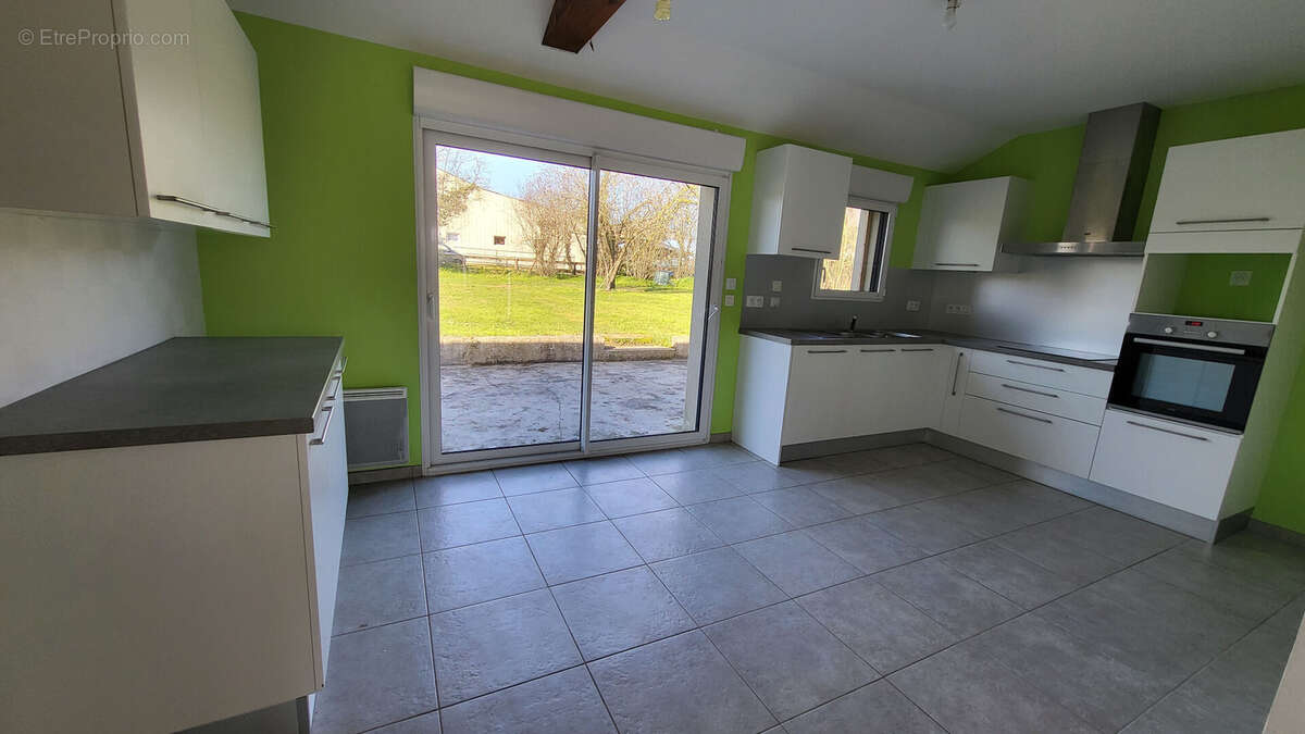 Maison en pierre entièrement rénovée - photo 4