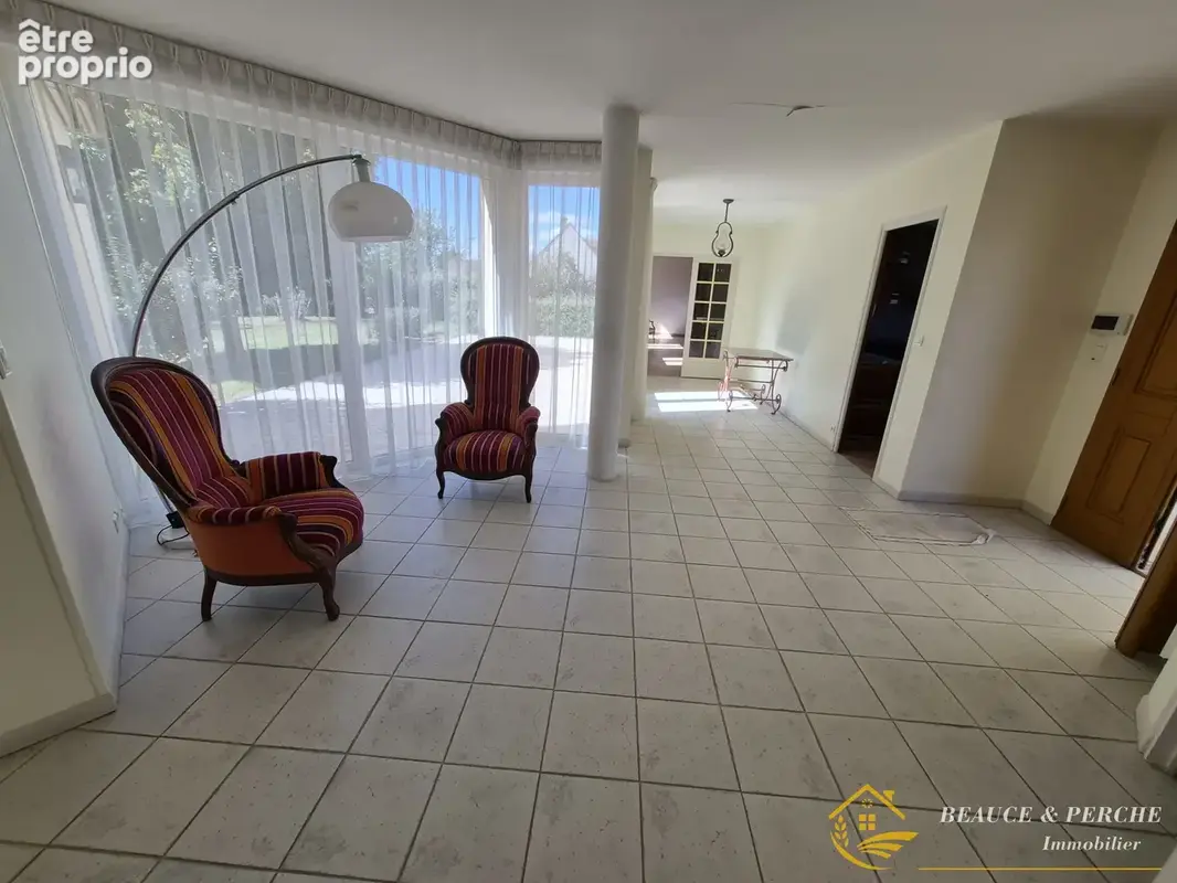 Maison 7 pièces 195 m² à vendre à Brou (28160) - photo 5