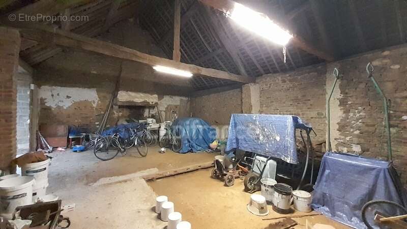 Maison à LOUGE-SUR-MAIRE