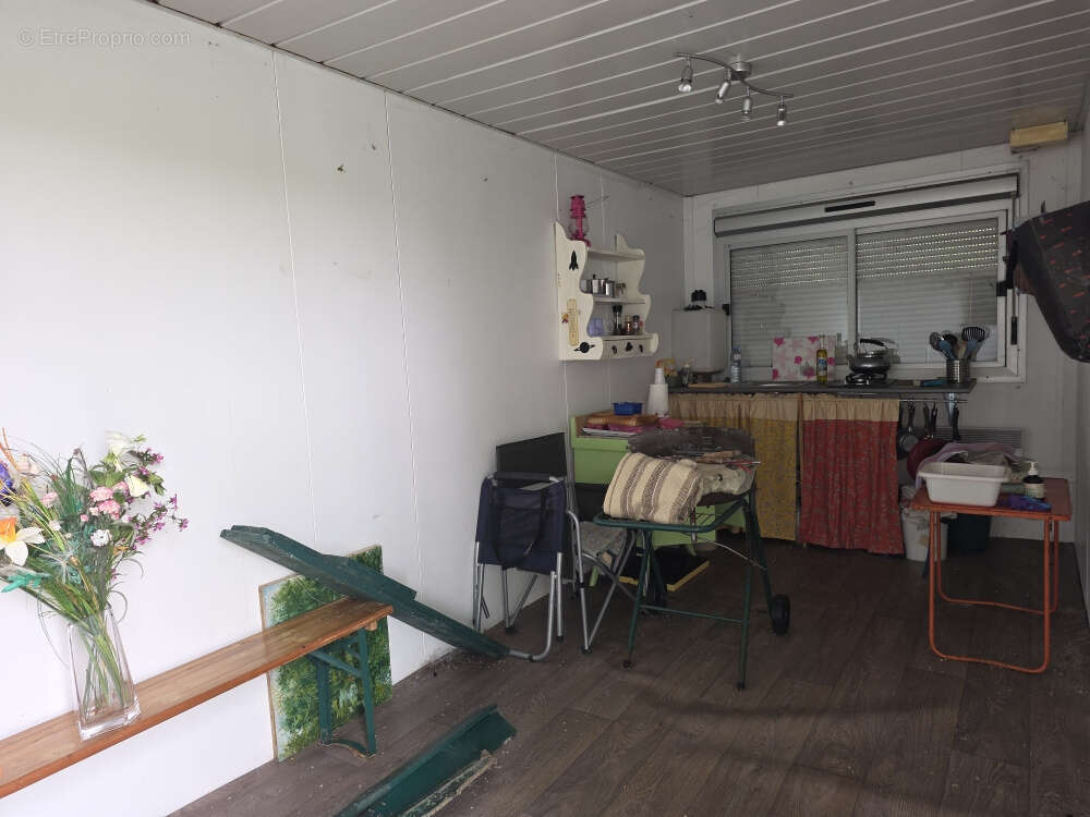 Terrain à CONDE-FOLIE