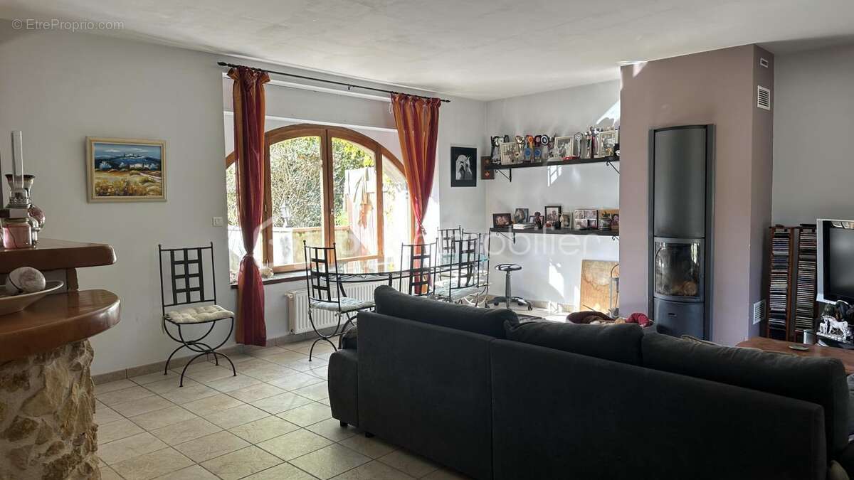 Propriete equestre de 14 hectares - photo 6