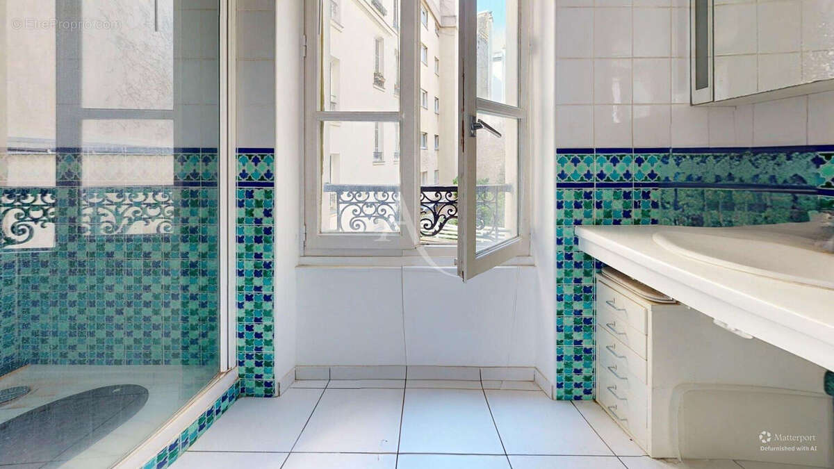 Appartement à PARIS-12E