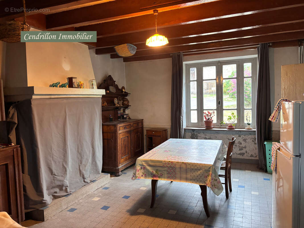 Maison à SAINT-PRIEST-PALUS