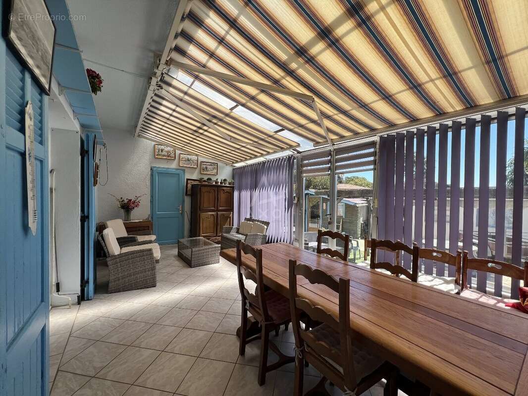 Maison à BORMES-LES-MIMOSAS