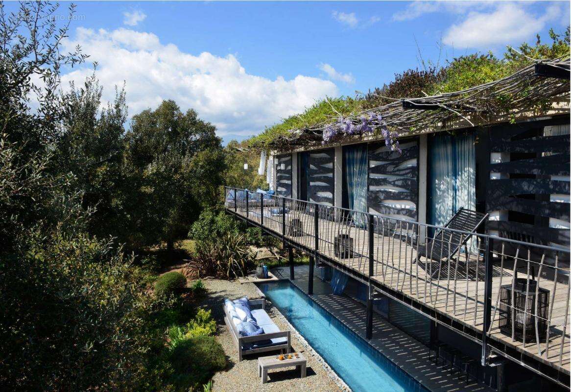 Maison à PORTO-VECCHIO