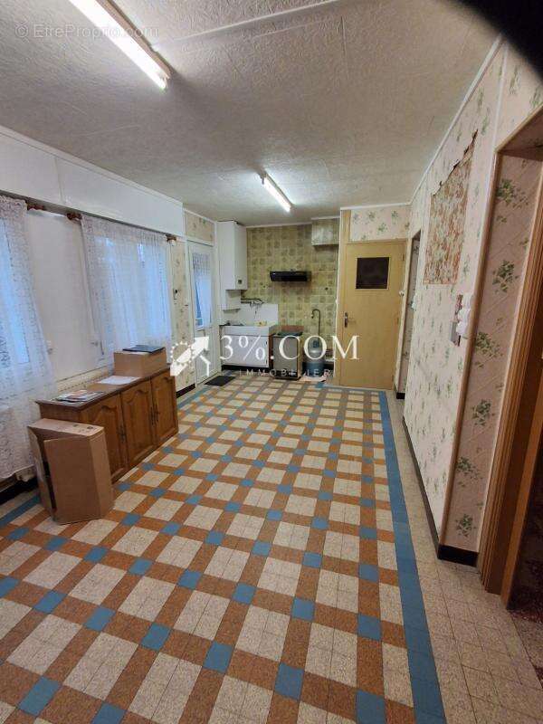 Maison à DOUCHY-LES-MINES