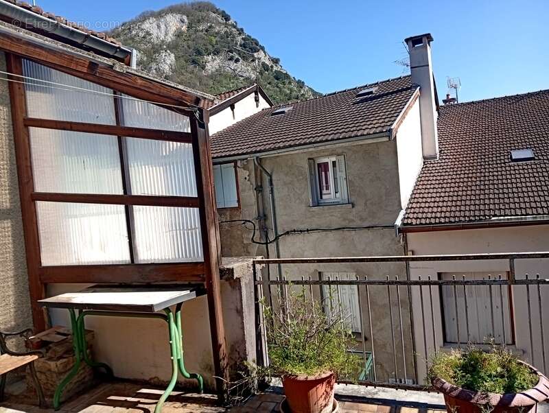 Maison à TARASCON-SUR-ARIEGE