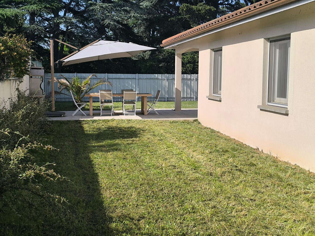 Maison à SAINT-MAURICE-L'EXIL
