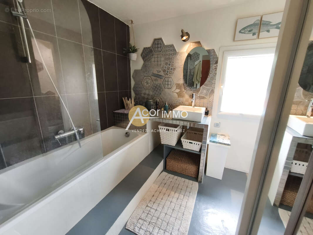 La seyne sur mer - fabregas - villa t7 + double garage - photo 22