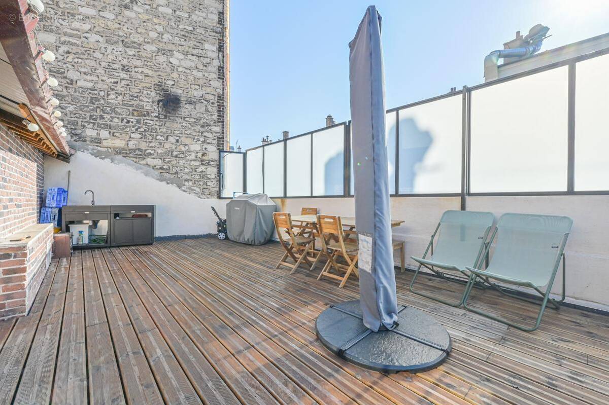 Appartement à PARIS-19E