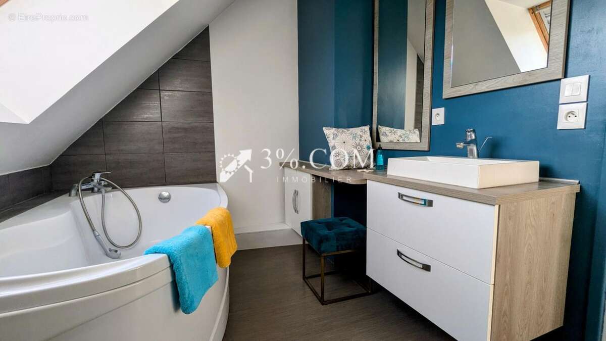 Maison à SAINGHIN-EN-WEPPES