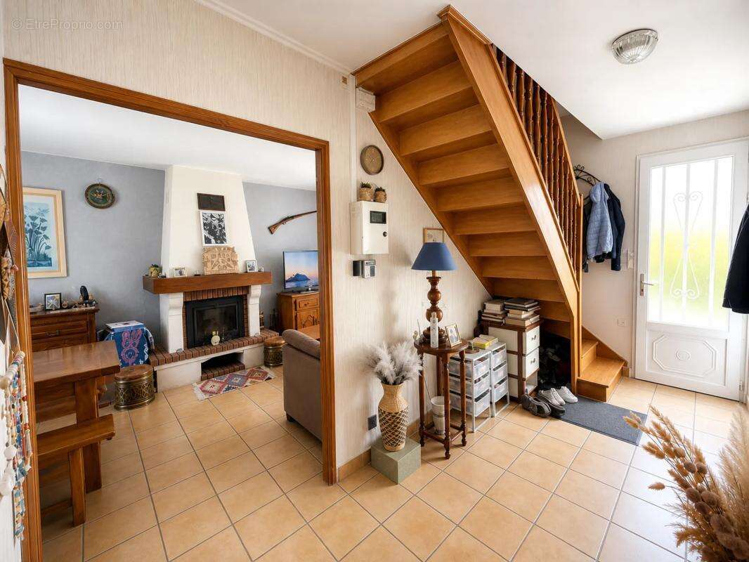 Maison familiale 5 pièces - 105 m² – Fort potentiel à rénover - photo 3