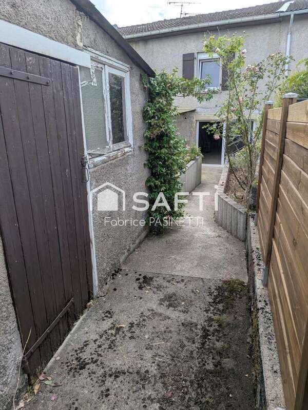 Maison 130 m² à Spincourt  - photo 7