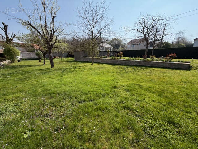 Maison à SAINT-GERMAIN-SUR-MORIN