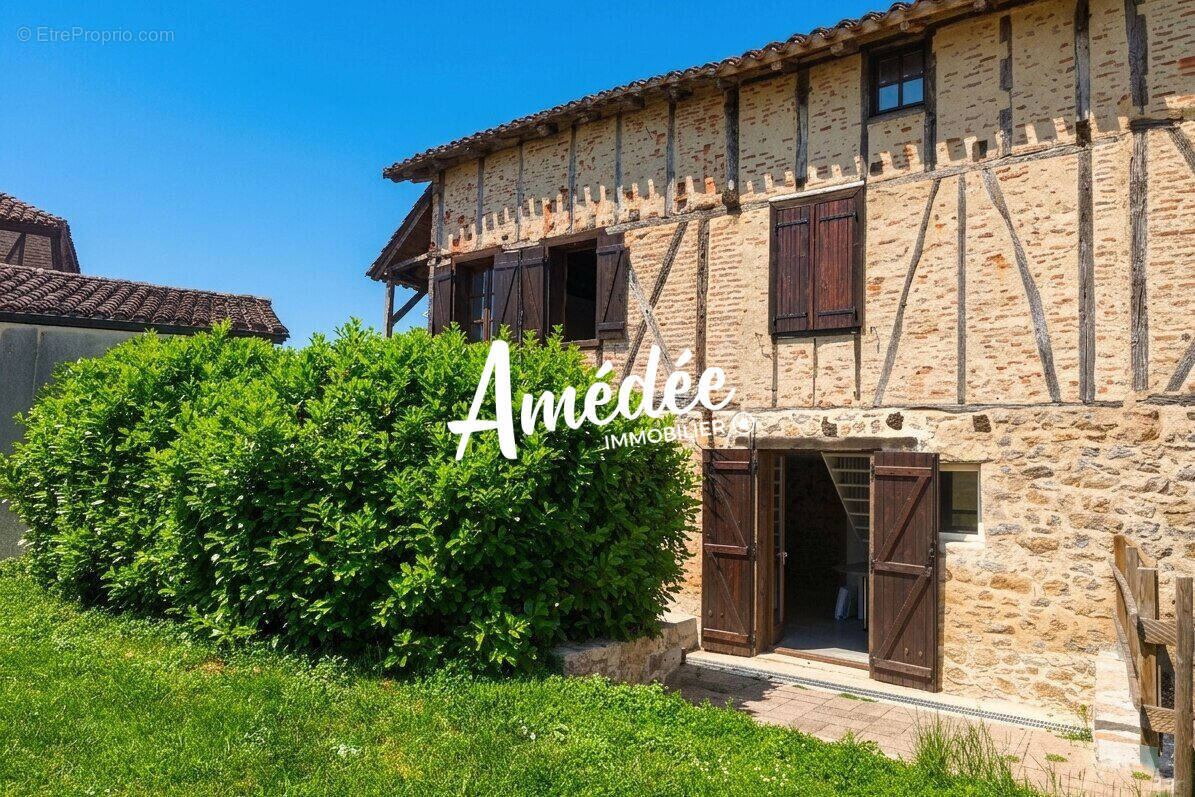 Appartement à SAINT-CERE