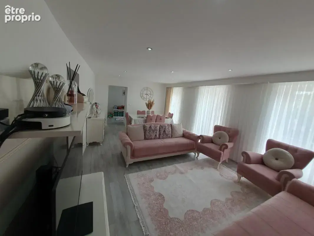 Maison 8 pièces avec deux logements à vendre au centre de MARMOUTIER (67440) - photo 4