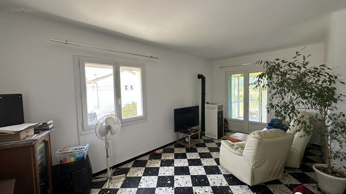 Maison à SAINT-PRIVAT-DES-VIEUX