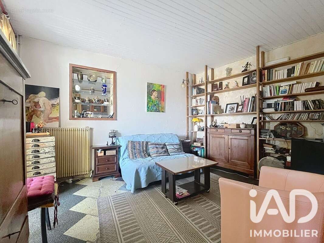 Photo 2 - Maison à MARSEILLE-16E