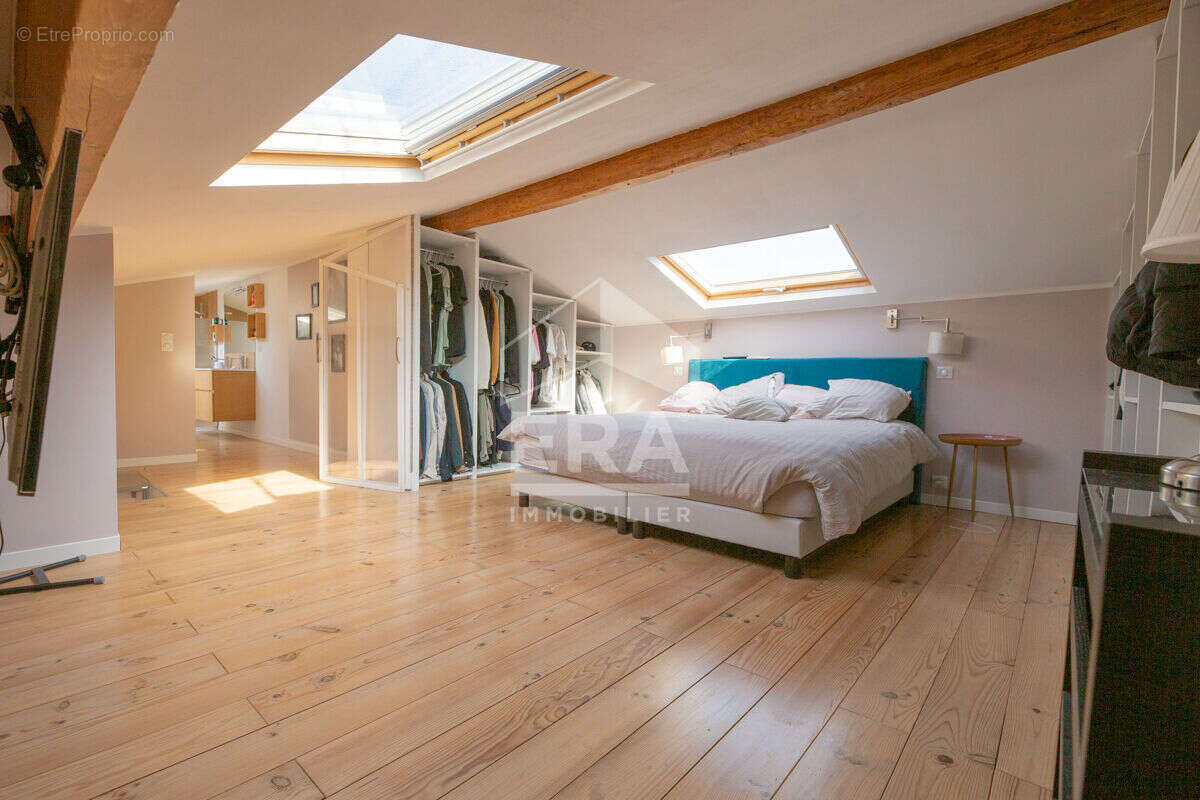 Appartement à MANDELIEU-LA-NAPOULE