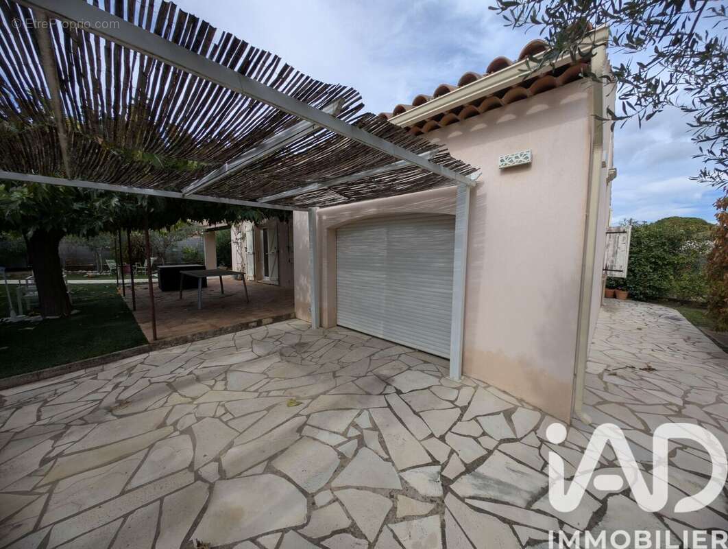 Photo 7 - Maison à COGOLIN