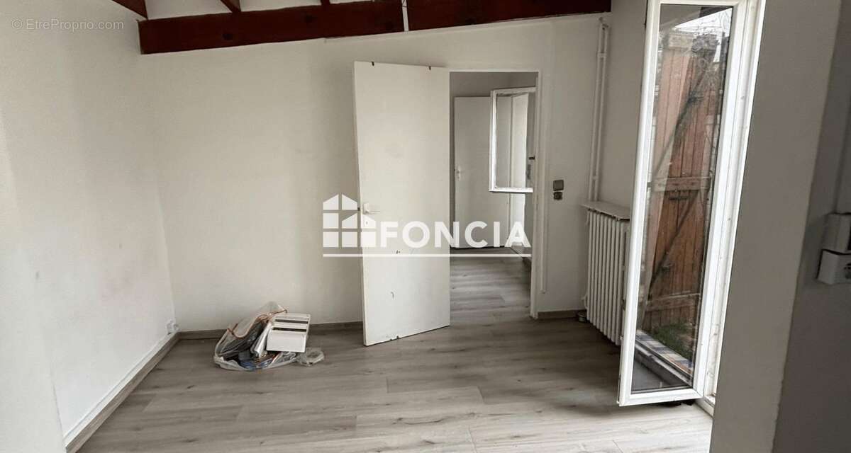 Maison à GOUSSAINVILLE