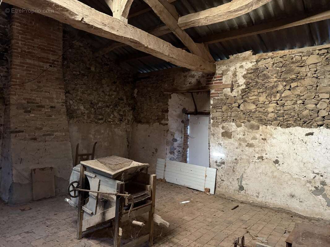 Maison à SAINT-PAUL-DU-BOIS