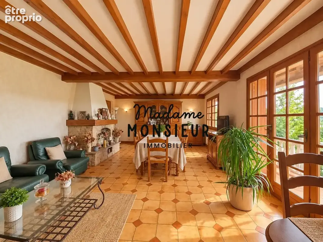 Maison 5 pièces 167 m² à vendre à Bourgoin-Jallieu (38300) - photo 5