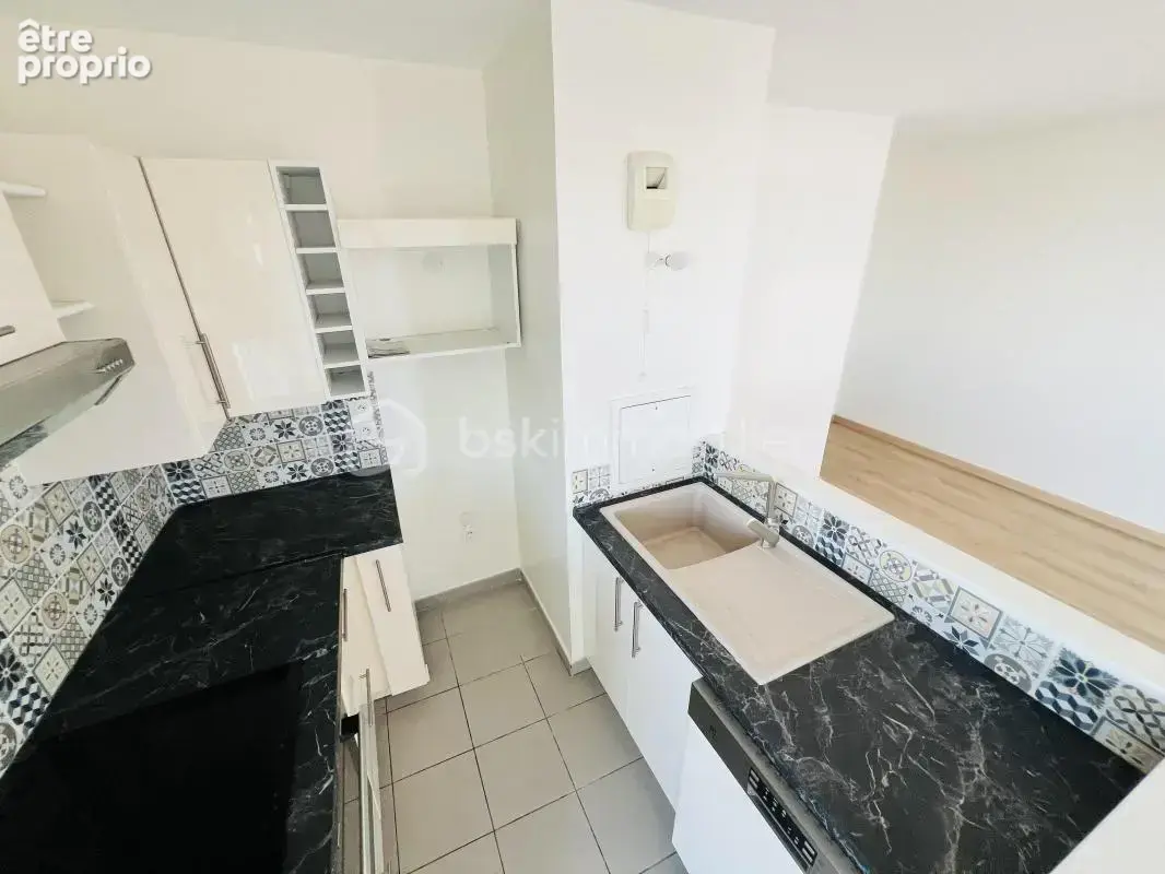 Appartement t3 60 m² /9ᵉ et dernier étage vue dégagée sur paris - photo 6