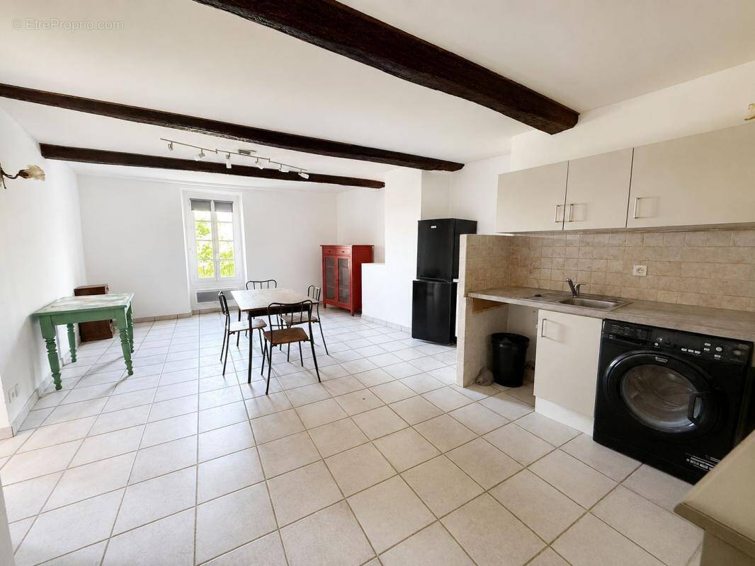 Appartement à FAYENCE