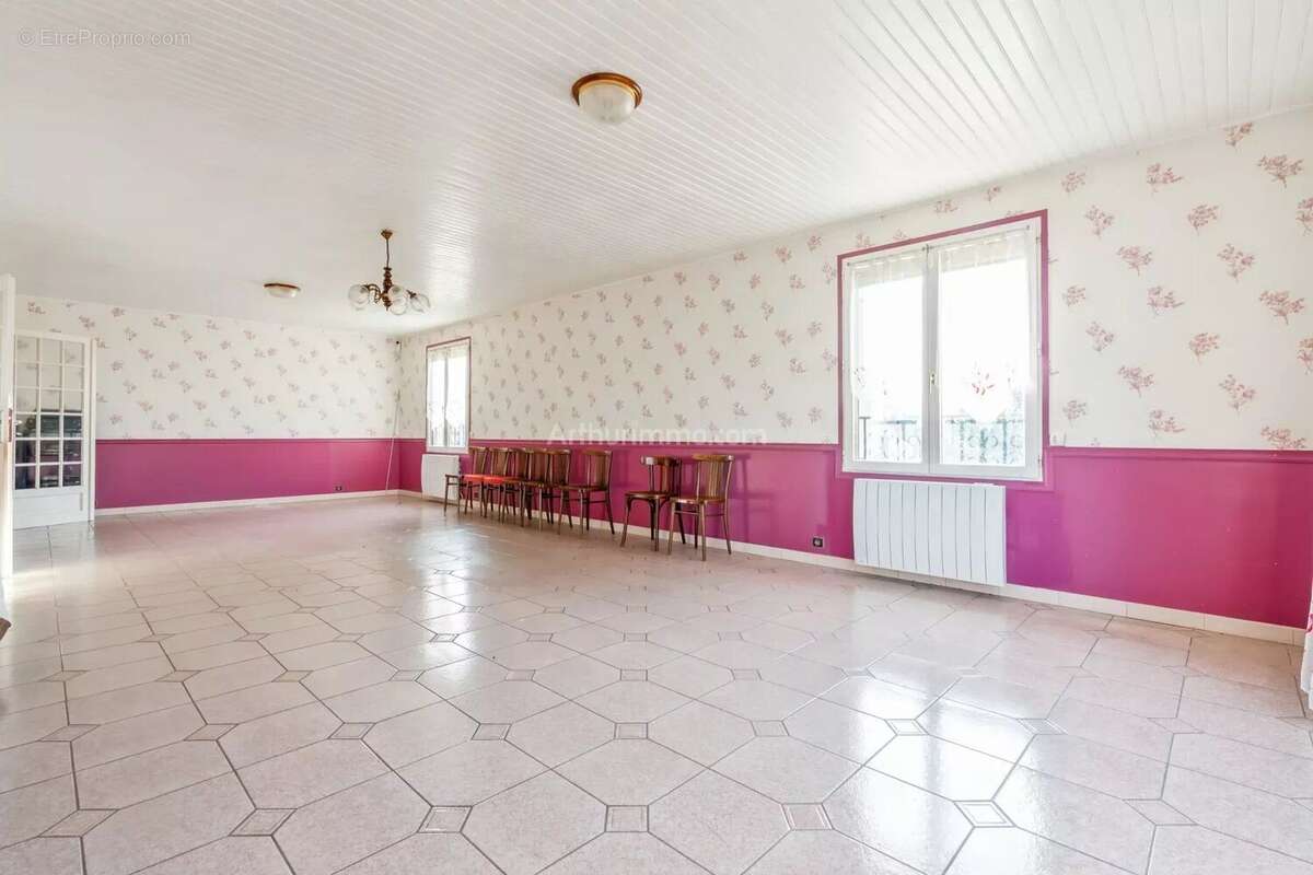 Maison à DAMPMART
