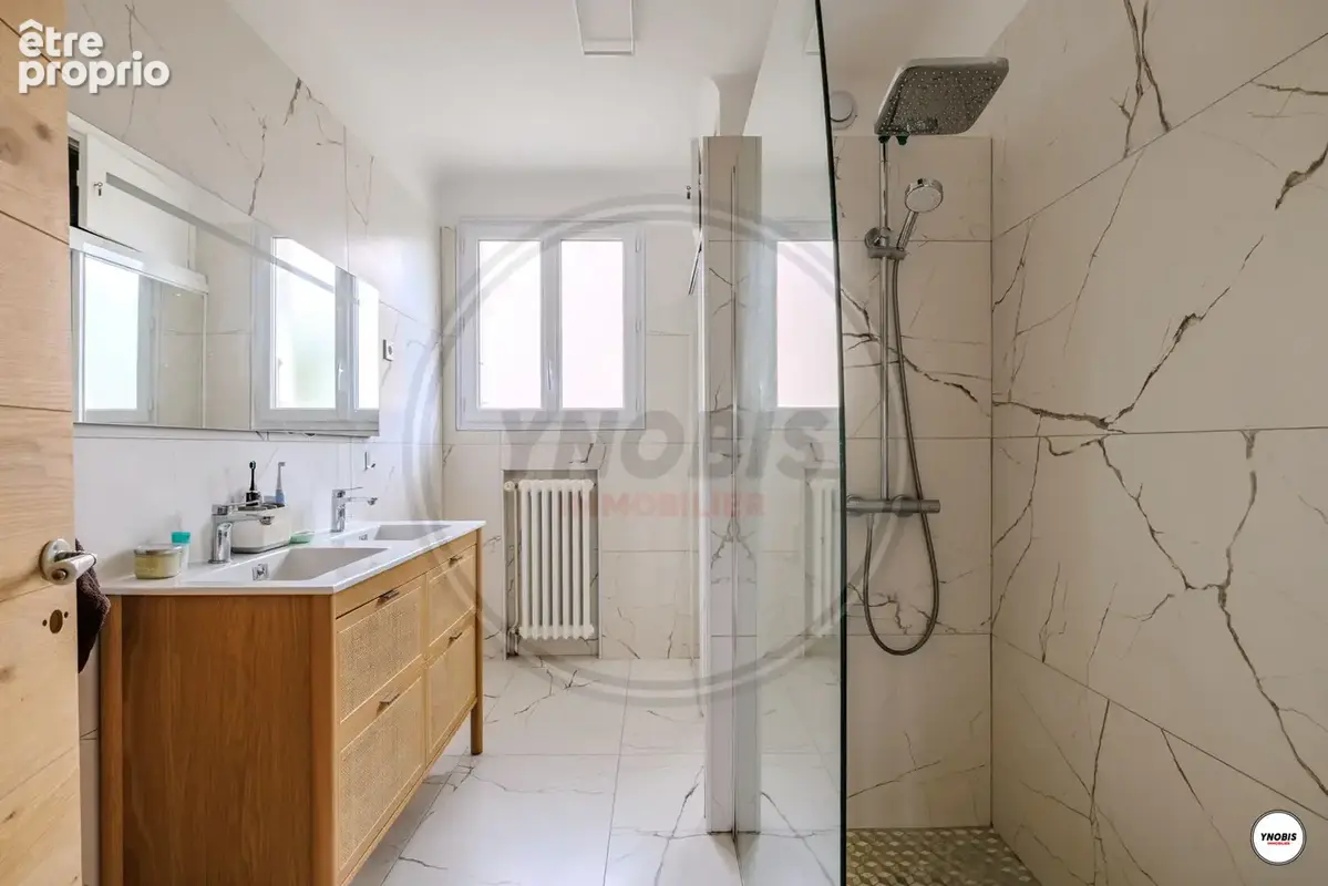 Maison de caractère de 273 m² - terrain de 1 500 m² - 6 chambres ? sous-sol total - photo 10