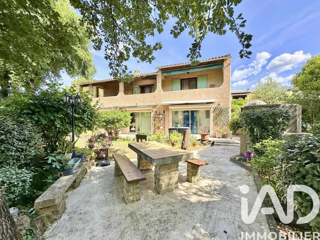 Photo 1 - Maison à FREJUS