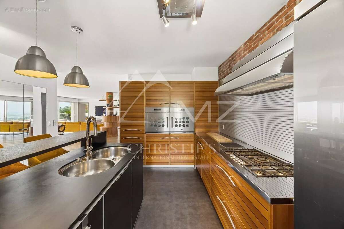 Appartement à LE CANNET